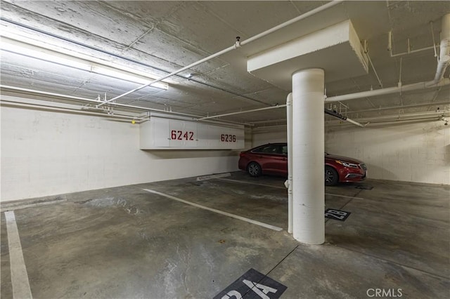 6242 Riviera Cir, Long Beach, CA 90815 - view of parking deck