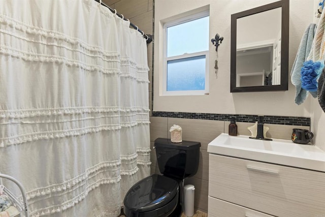 1209 Morgan Hill Dr, Chula Vista, CA 91913 - full bath with tile walls, vanity, wainscoting, and a shower with shower curtain