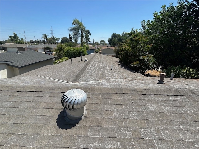 1021 E Gaillard St, Azusa, CA 91702 - exterior view of roof with shingles