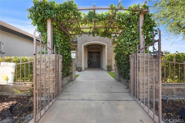 403 Stone Cross Dr, Bakersfield, CA 93312 - doorway to property featuring a gate
