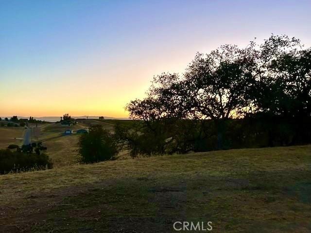 5335 Play Doe Ln, Paso Robles, CA 93446 - view of yard at dusk