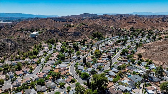 29639 Delphinium Ave, Canyon Country, CA 91387 - aerial view of property and surrounding area with nearby suburban area