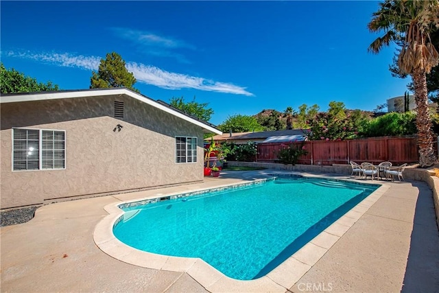 29639 Delphinium Ave, Canyon Country, CA 91387 - view of pool featuring a patio area and a fenced backyard