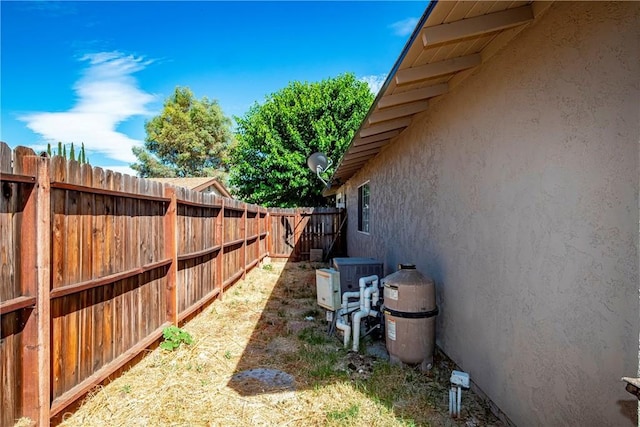 29639 Delphinium Ave, Canyon Country, CA 91387 - view of fenced backyard