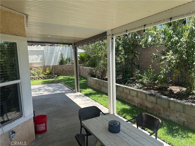 10600 Silverleaf Cir, Moreno Valley, CA 92557 - fenced backyard with a patio area