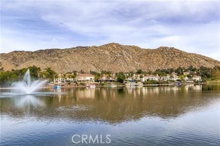 10600 Silverleaf Cir, Moreno Valley, CA 92557 - water view featuring a mountain backdrop