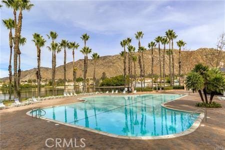 10600 Silverleaf Cir, Moreno Valley, CA 92557 - community pool with a mountain view