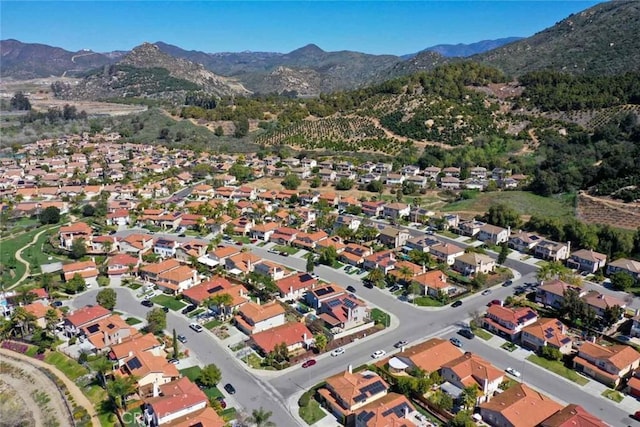 3450 Lake Park Ave, Fallbrook, CA 92028 - aerial view of property's location featuring mountains and nearby suburban area