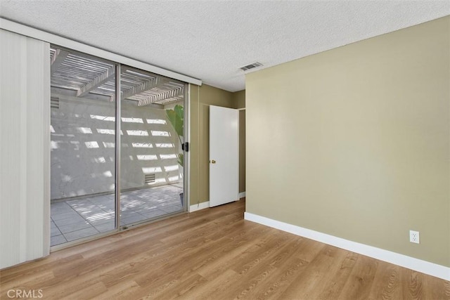 28192 Buena Mesa Dr, Menifee, CA 92586 - photo 17
