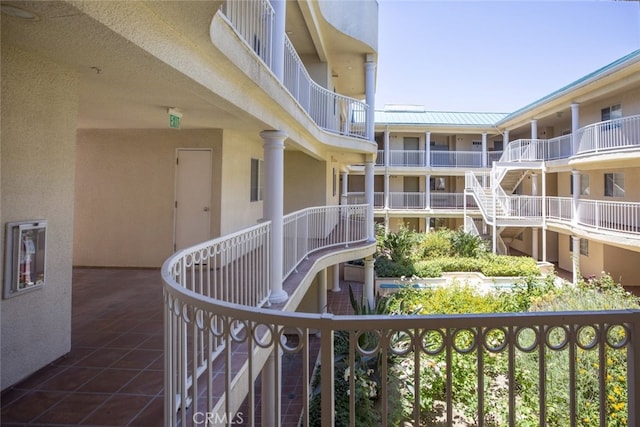 530 W Stocker St Unit 205, Glendale, CA 91202 - view of community