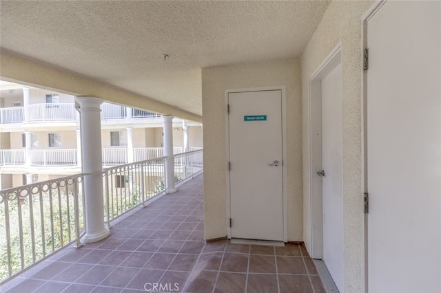 530 W Stocker St Unit 205, Glendale, CA 91202 - hall with decorative columns