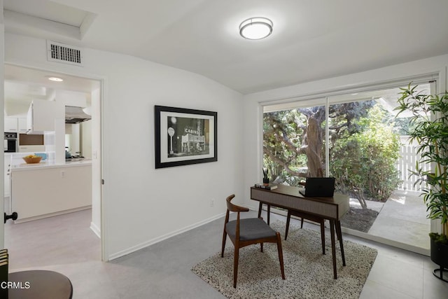 3505 E California Blvd, Pasadena, CA 91107 - office space with vaulted ceiling and baseboards