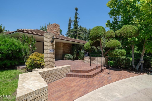 3505 E California Blvd, Pasadena, CA 91107 - view of patio / terrace