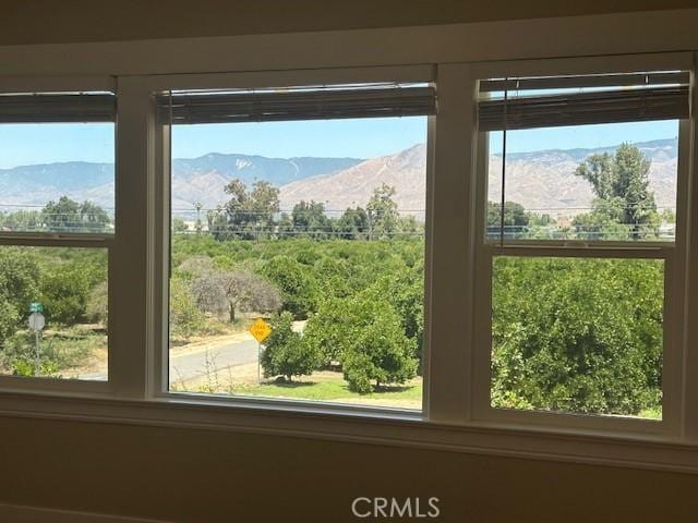 1902 E Citrus Ave, Redlands, CA 92374 - detailed view of a mountainous background