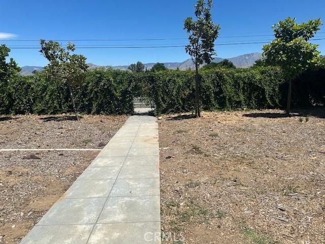 1902 E Citrus Ave, Redlands, CA 92374 - view of yard with a mountain view