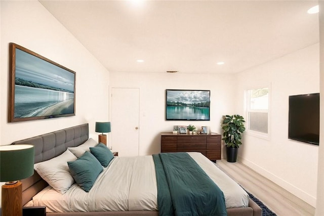 13132 Stanrich Pl, Garden Grove, CA 92843 - bedroom featuring light wood finished floors and recessed lighting