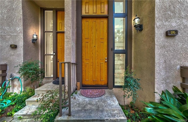 9000 Vanalden Ave Unit 176, Northridge, CA 91324 - entrance to property with stucco siding