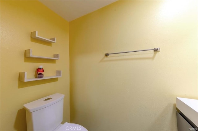 9000 Vanalden Ave Unit 176, Northridge, CA 91324 - bathroom with vanity and toilet