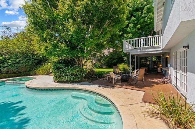 5230 Harbour Heights Ct, San Diego, CA 92109 - view of swimming pool with a patio area, an outdoor fire pit, and a pool with connected hot tub