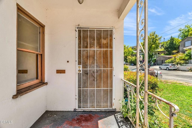 4127 Scandia Way, Los Angeles, CA 90065 - view of exterior entry with stucco siding