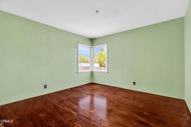 4127 Scandia Way, Los Angeles, CA 90065 - unfurnished room with wood finished floors