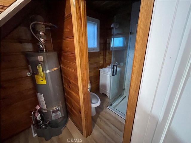 651 Community Dr, Lake Arrowhead, CA 92352 - utility room with water heater