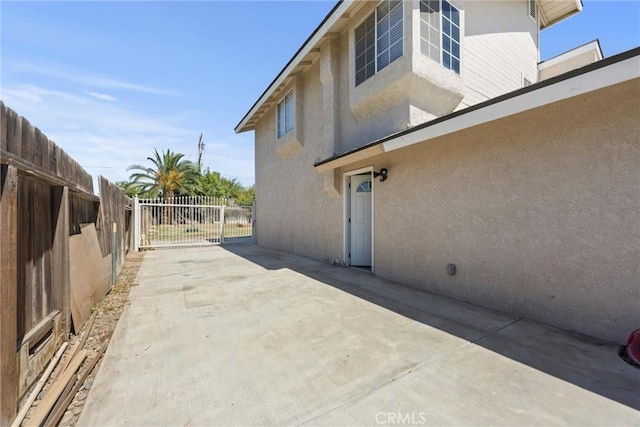 3108 Holbrook St, Bakersfield, CA 93312 - view of patio / terrace featuring a gate