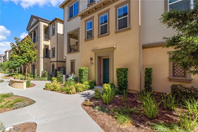 8234 Traveller St, Chino, CA 91710 - view of community