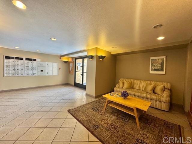 4545 Arizona St Unit 104, San Diego, CA 92116 - lobby with recessed lighting and a textured ceiling