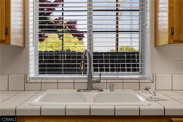 2081 Marilyn Dr, Chico, CA 95928 - kitchen view of tile countertops and decorative backsplash
