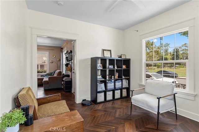 976 N Loma Vista Dr, Long Beach, CA 90813 - living area with baseboards