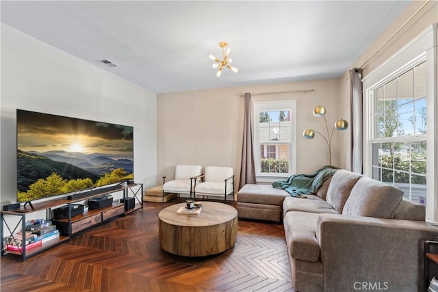 976 N Loma Vista Dr, Long Beach, CA 90813 - living room with a chandelier