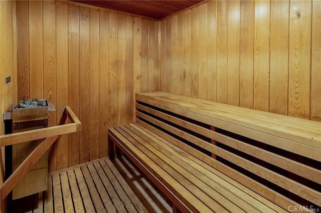 2501 W Redondo Beach Blvd Unit 317, Gardena, CA 90249 - relaxing sauna / steam room featuring wooden walls