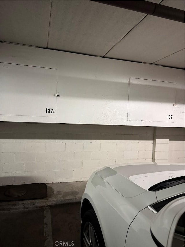 2501 W Redondo Beach Blvd Unit 317, Gardena, CA 90249 - parking garage featuring concrete block wall