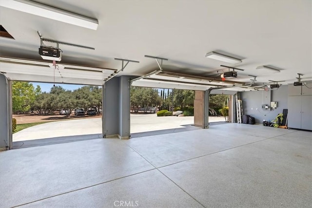 22515 Santa Clarita Corte, Perris, CA 92570 - garage with a garage door opener