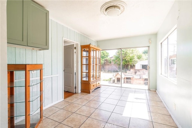 4576 166th St, Lawndale, CA 90260 - spare room featuring light tile patterned floors and baseboards