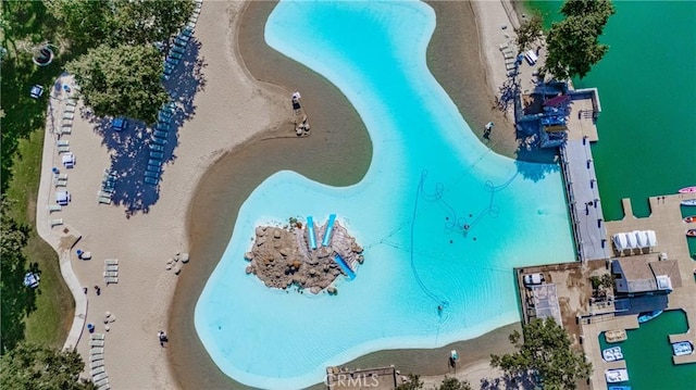 14 Bridgewood Unit 22, Irvine, CA 92604 - bird's eye view of a pool area