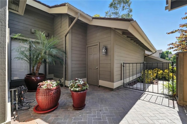 14 Bridgewood Unit 22, Irvine, CA 92604 - view of patio / terrace featuring a gate