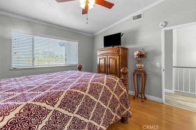 817 Granite Privado, Ontario, CA 91762 - bedroom featuring light wood-style flooring, lofted ceiling, crown molding, and ceiling fan