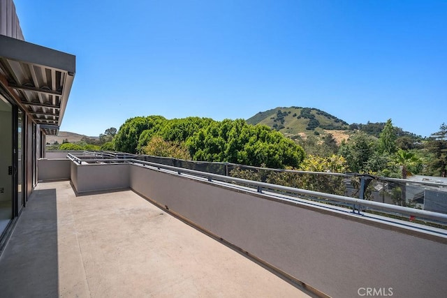 581 Higuera St Unit 210, San Luis Obispo, CA 93401 - balcony featuring a mountain view