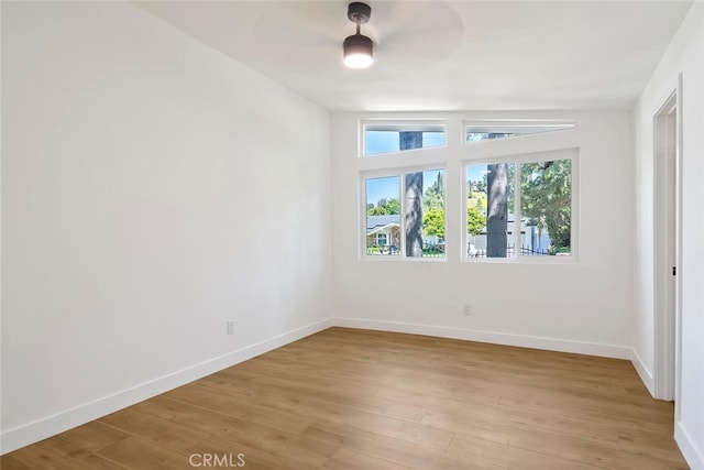4701 Deseret Dr, Woodland Hills, CA 91364 - spare room with light wood-type flooring