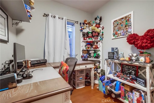 2975 Fernwood Ave, Lynwood, CA 90262 - office space with wood finished floors