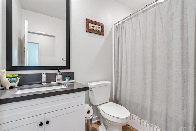 2013 Bravo Loop Unit 2, Chula Vista, CA 91915 - full bathroom featuring vanity and curtained shower