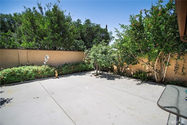 20716 Community St, Winnetka, CA 91306 - fenced backyard featuring a patio