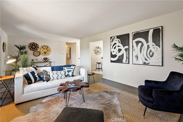 5155 Ardilla Ave, Atascadero, CA 93422 - living area featuring wood finished floors and baseboards