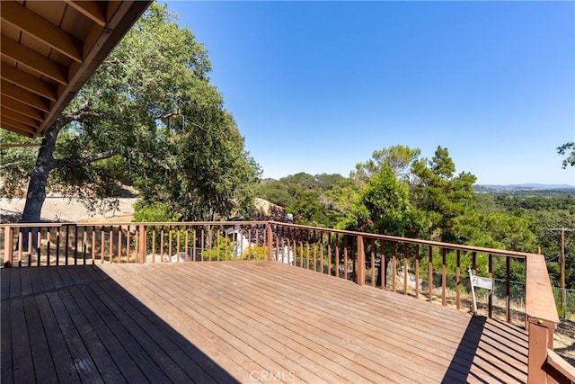 5155 Ardilla Ave, Atascadero, CA 93422 - wooden deck with a view of trees