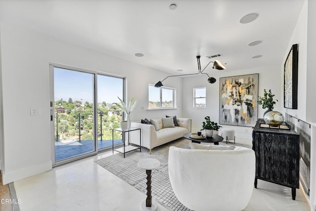 453 Frontenac Ave, Los Angeles, CA 90065 - living room with baseboards