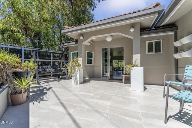 453 Frontenac Ave, Los Angeles, CA 90065 - view of patio / terrace