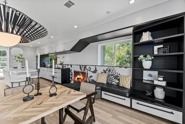 453 Frontenac Ave, Los Angeles, CA 90065 - dining room featuring light wood-type flooring and recessed lighting