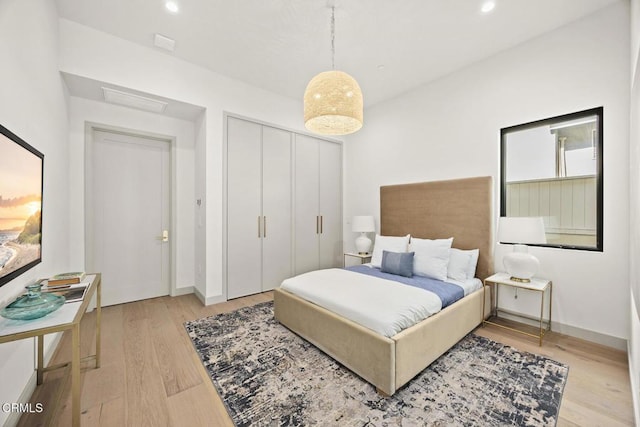 4828 Oakwood Ave, La Canada Flintridge, CA 91011 - bedroom featuring light wood-style floors, attic access, recessed lighting, and a closet